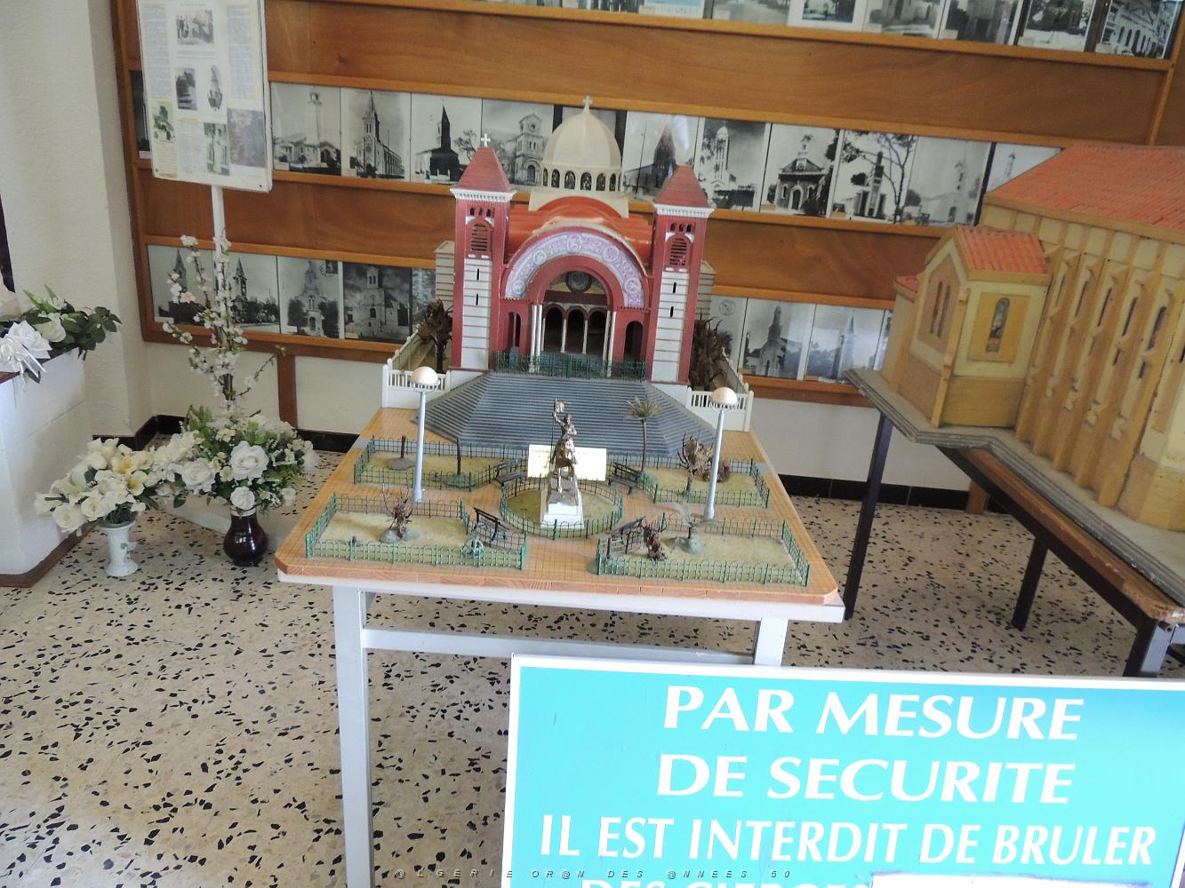 2022 07 UN AIR DE VACANCES LE 22 NIMES (125).JPG -           